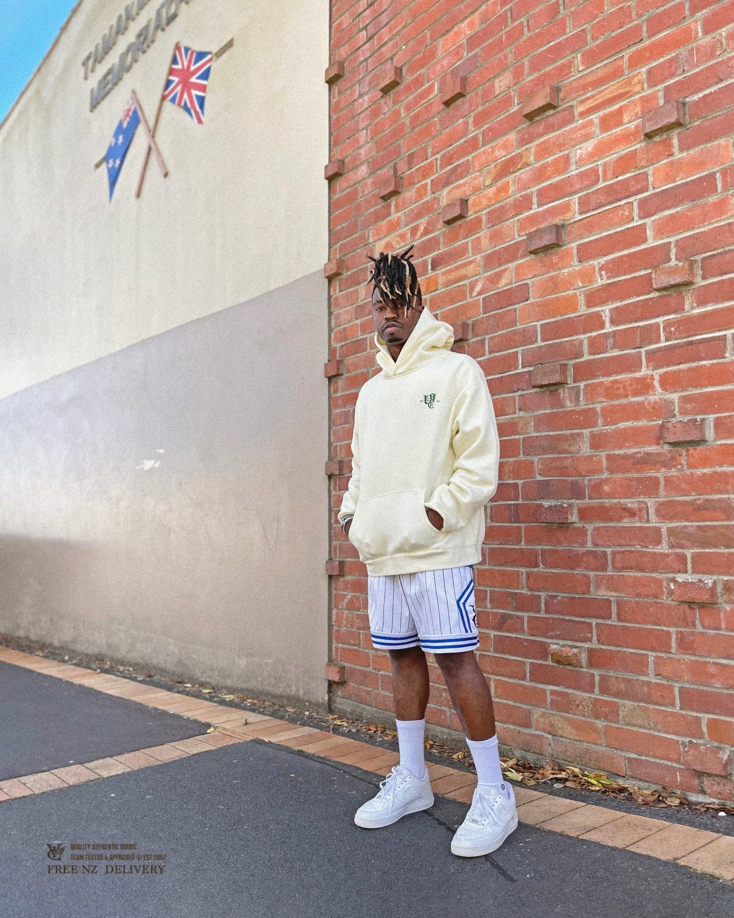 OL' ENGLISH HOOD - BUTTER