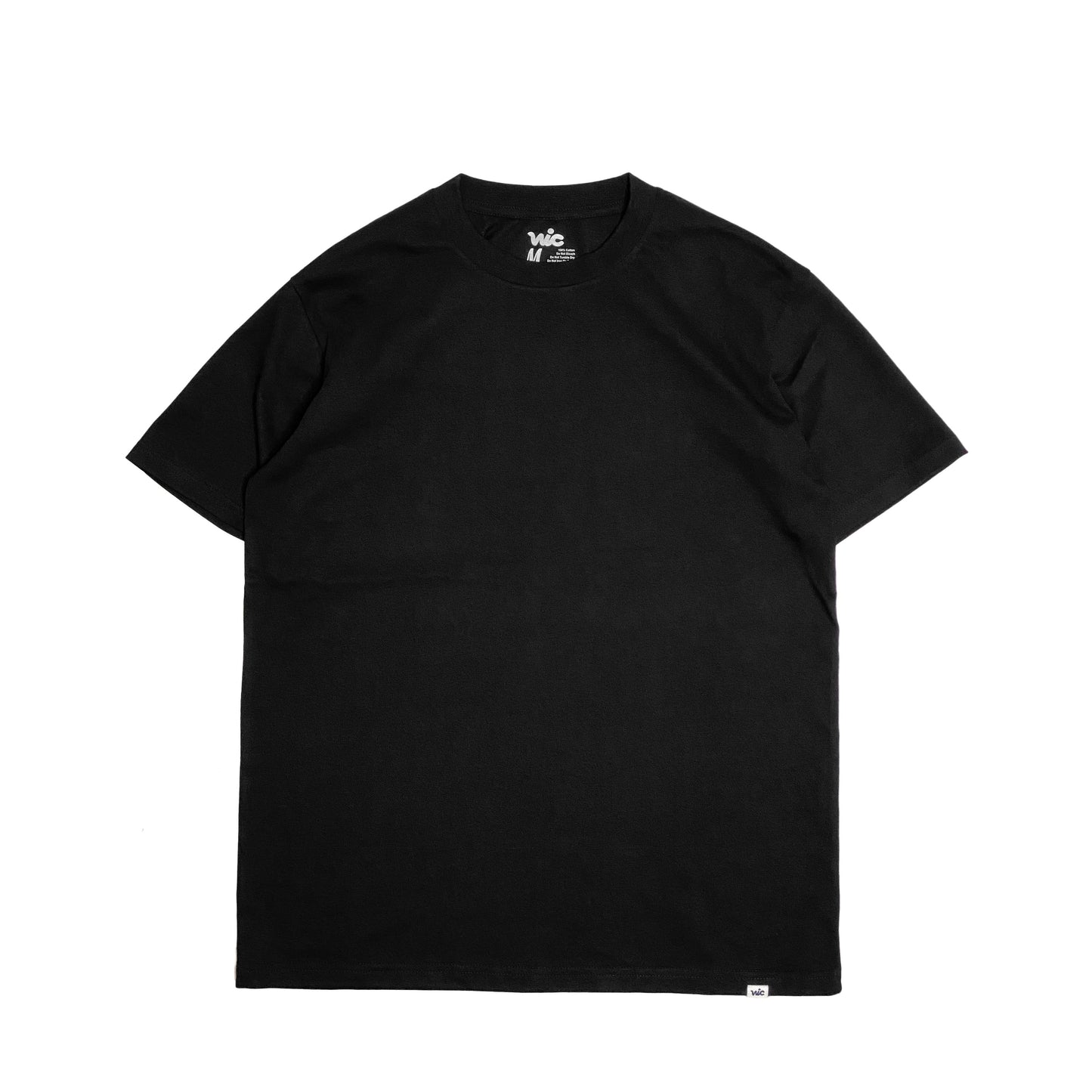 Introducing our essential Blank Tee, available in men's and women's sizes for a relaxed shorter body fit. Crafted from 220 GSM heavyweight combed cotton jersey, this tee guarantees durability and luxurious comfort. Soft-washed to minimize shrinkage, it maintains a consistent fit over time. With a plain design and a discreet woven label at the hem, this tee offers timeless simplicity for any occasion.