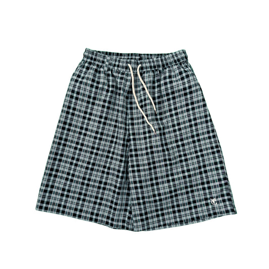 VIC Checkered Shorts – Marine Green
Stay comfortable and stylish with these baggy, roomy-leg checkered shorts. Made from 100% breathable cotton, they feature an elastic waistband with drawcord for a perfect fit, handy side inseam pockets, a back patch pocket, and a subtle embroidered logo. Ideal for skateboarding, streetwear, or casual summer wear.