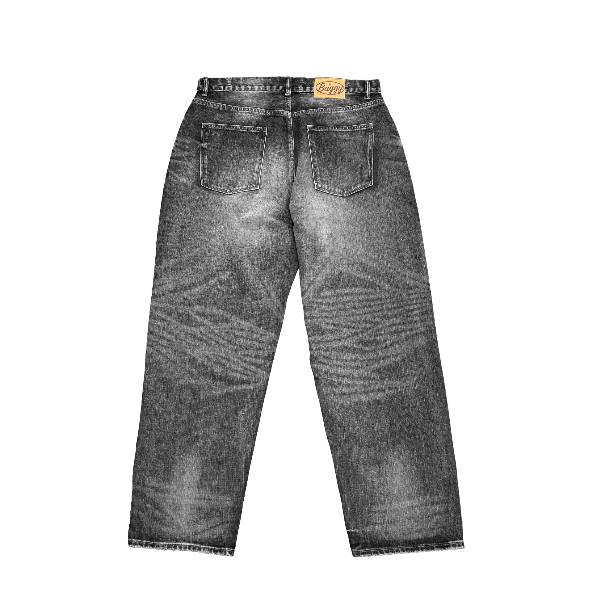 Baggy fit selvedge jean in 14.5oz denim with a vintage sandblasted treatment. Roomy thigh with tapered cuff. Detailed with selvedge accents on the coin pocket and a Jacron paper label patch on the waistband.