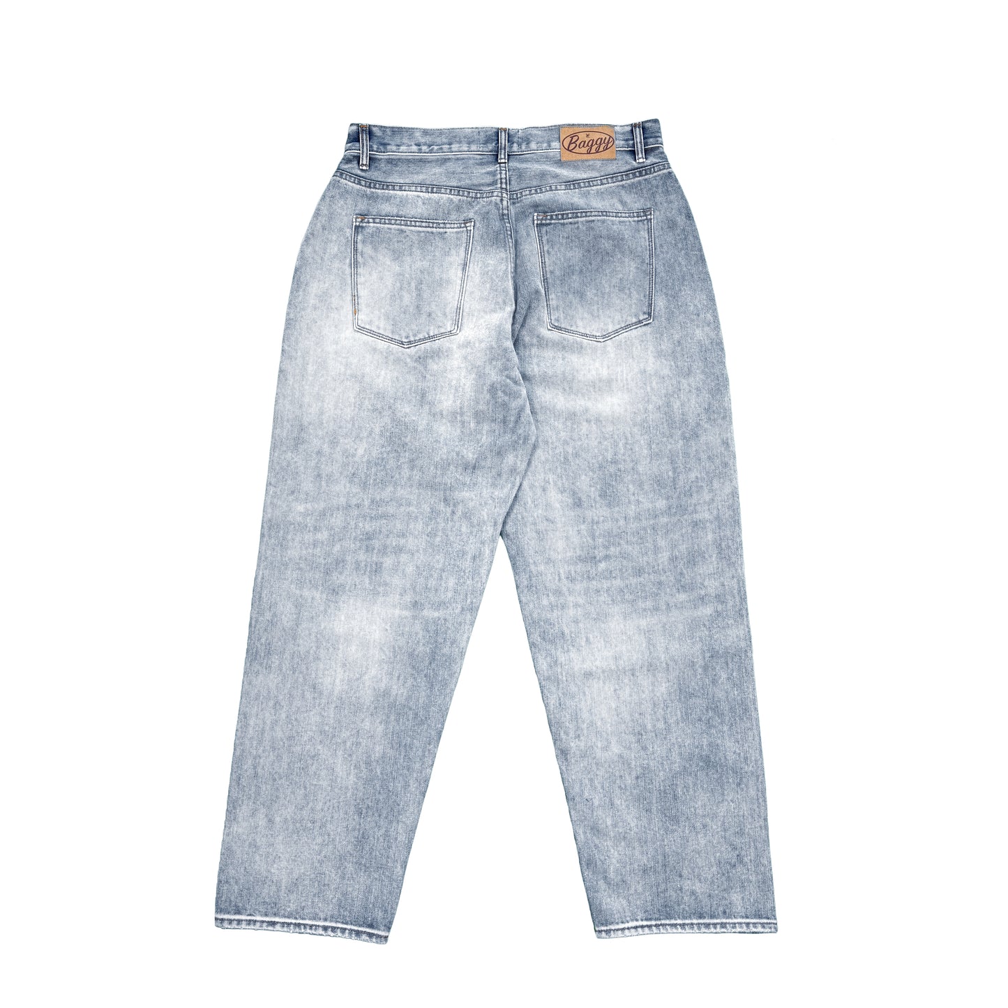 Baggy fit selvedge jean in 14.5oz denim with a vintage sandblasted treatment. Roomy thigh with tapered cuff. Detailed with selvedge accents on the coin pocket and a Jacron paper label patch on the waistband.