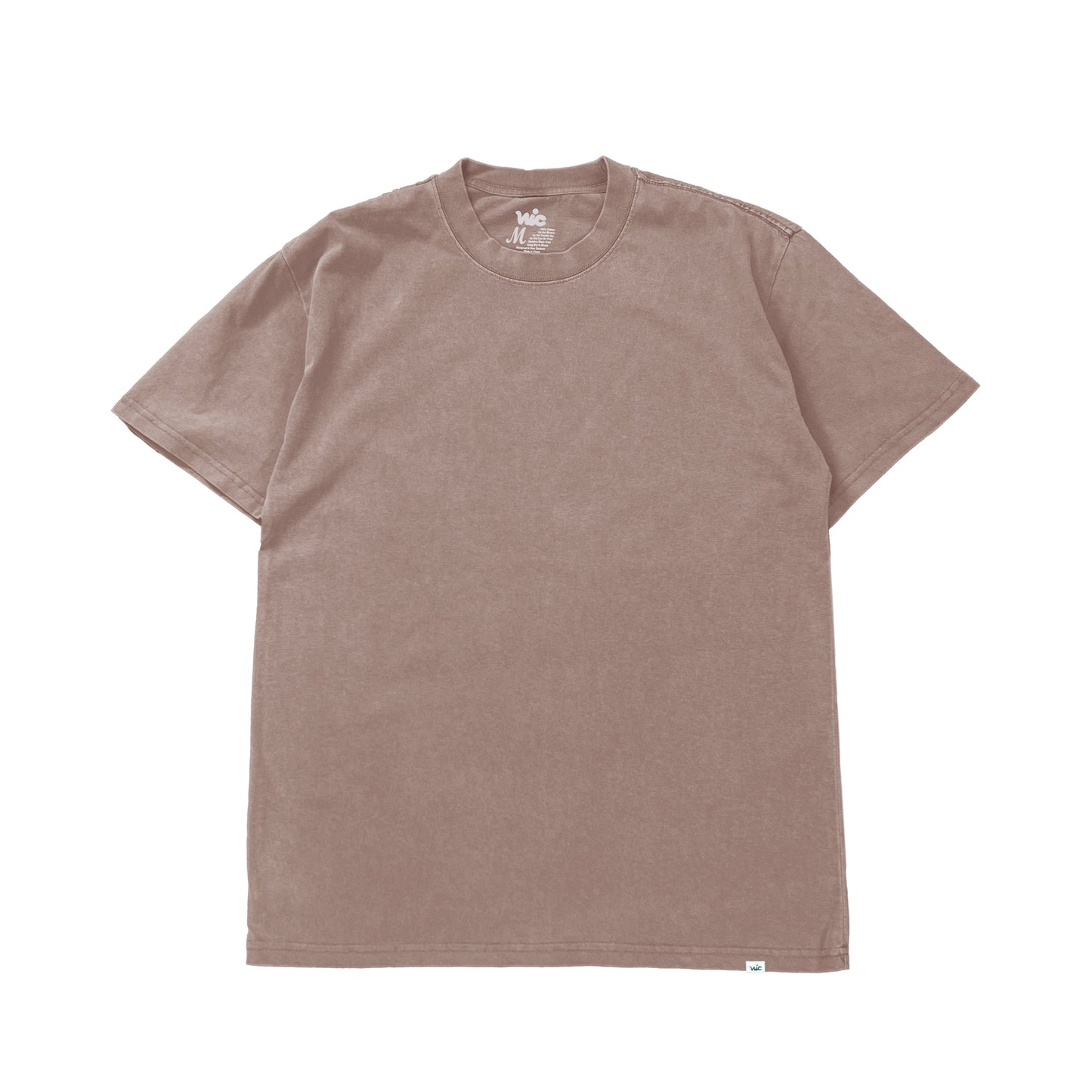 inspired by the oversized warm-up sweaters and T-Shirts from the 90s, The Box Fit Tee is an essential the offers a wider, baggier fit, and cut from 100% smooth cotton jersey for that premium quality feel. As this silhouette is very oversized and loose-fitting, we recommend sizing down to achieve the perfect Box Fit style. garment dyed.