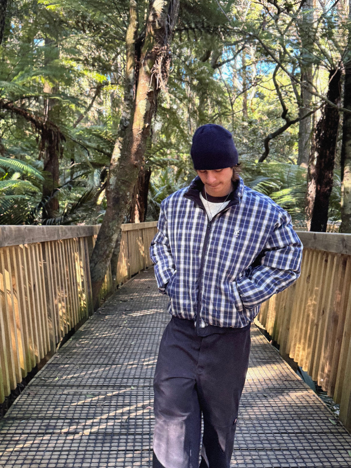 VIC REVERSIBLE PUFFER JACKET - NAVY / PLAID CHECKERED