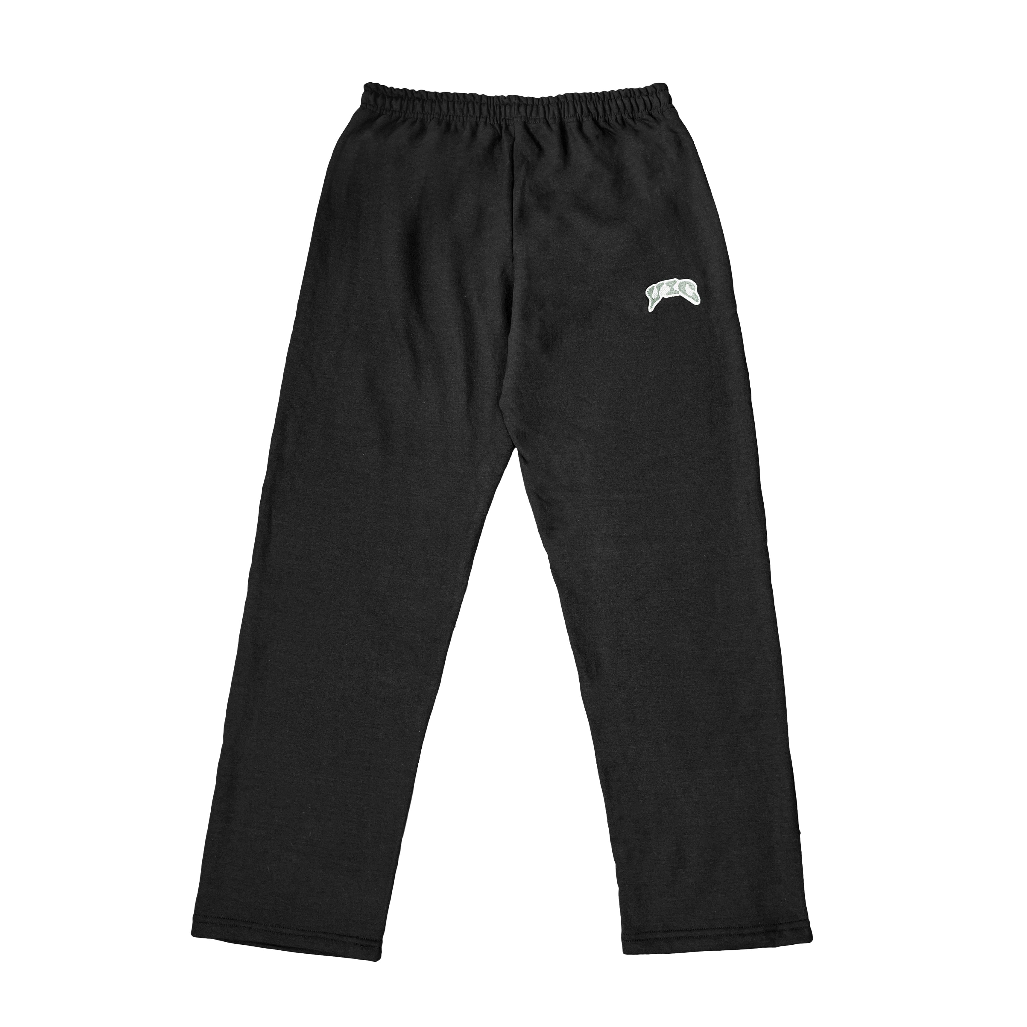 90s vintage style trackpants. The go to athletic sweatpants for school sports and gym class. Made with medium-weight fleece. straight leg open bottom sweat pants