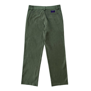 Premium quality classic heavy-duty work pants by New Zealand skate and streetwear clothing label VIC Apparel. American classic vintage workwear style. Loose fit. Relaxed through the hip and thigh, with a slightly tapered leg. 